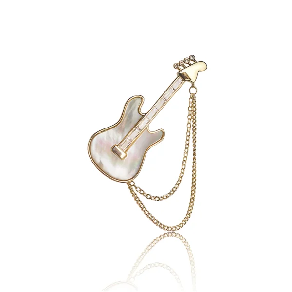 Stylish guitar-shaped brooch with layered chain